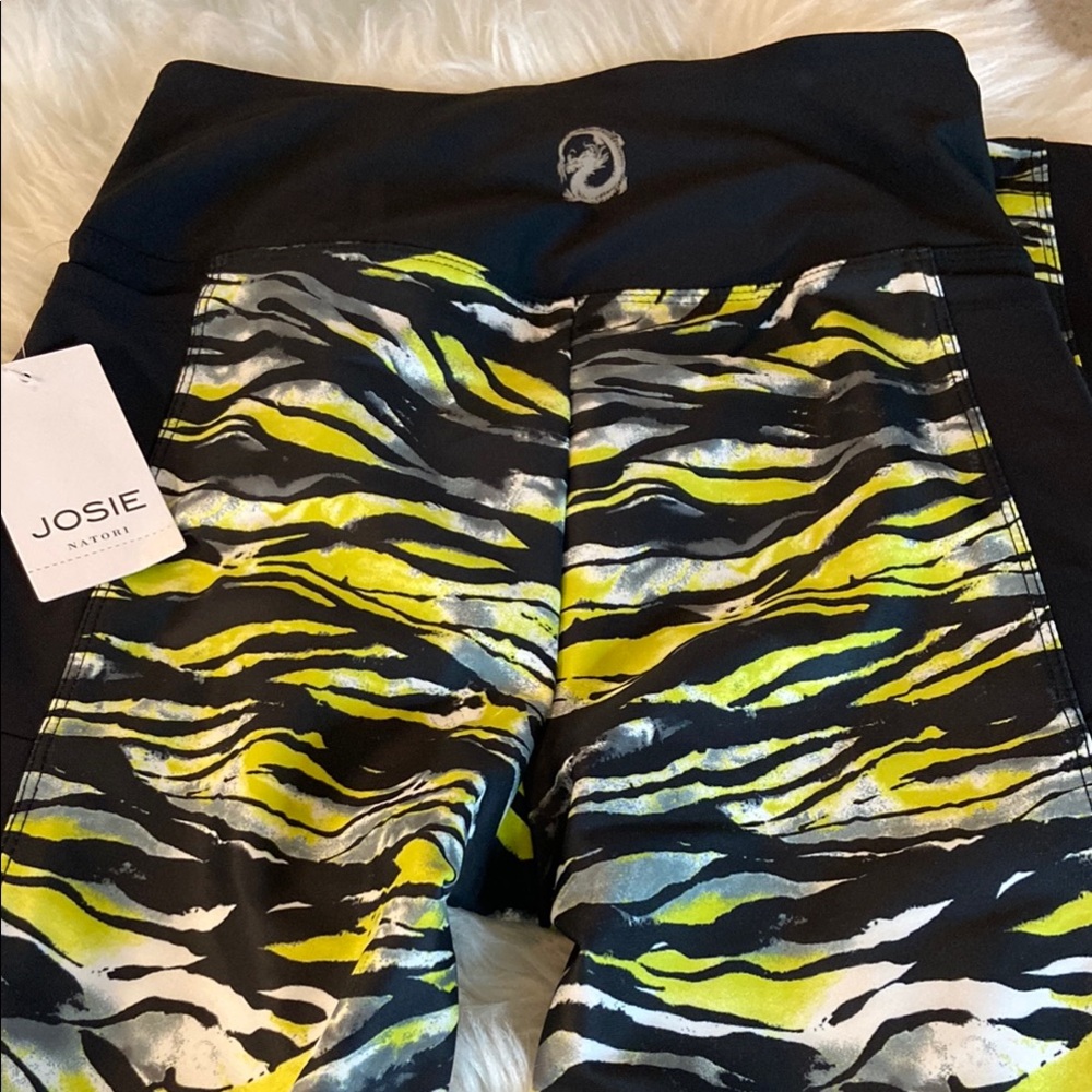 Josie Natori Black and Yellow Leggings - Picture 4 of 5